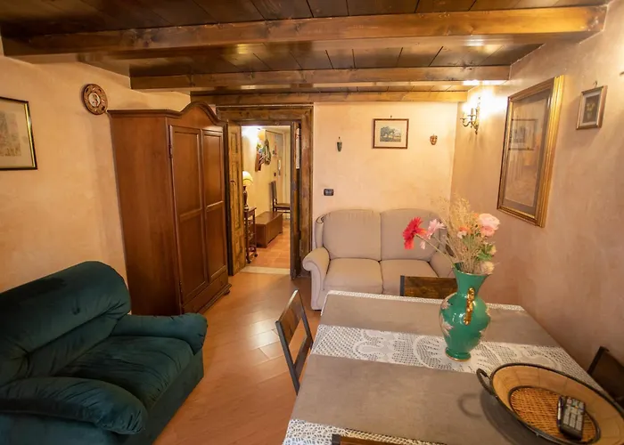 Sofia Apartment With Balcone Near Bari Old Town And Center Appartamento *