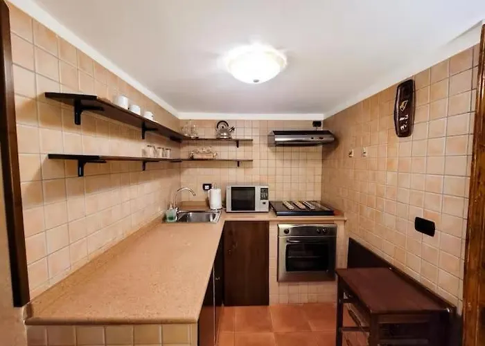 Apartamento Sofia Bivani Con Balcone Vicino Vecchia Bari
